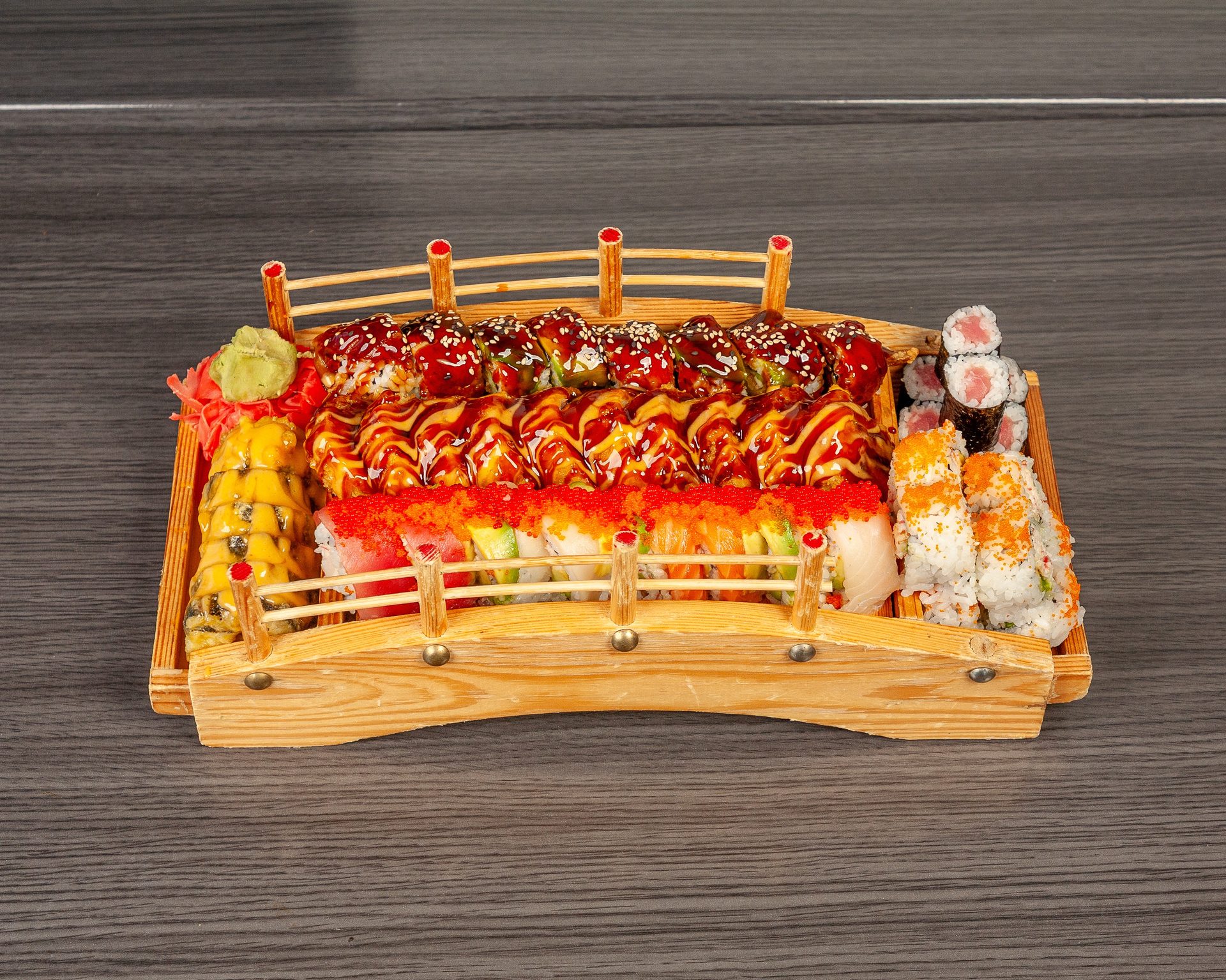 Sushi Boats Made for Groups